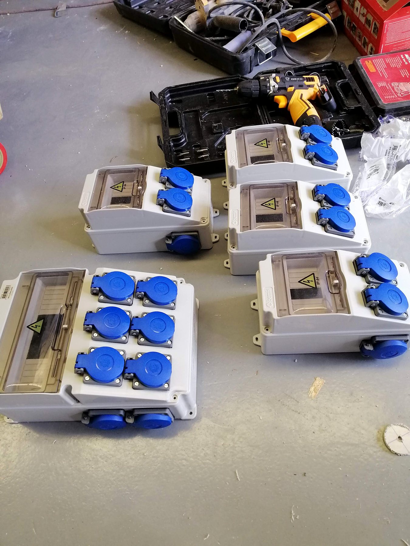 Trabajo de ElectricistaPlus en Madrid
